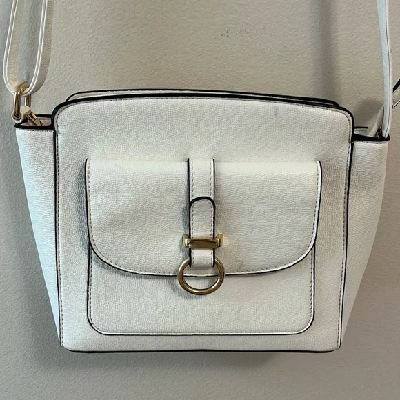 Crossbody purse white gold tone accents & feet long adjustable strap textured - Picture 2 of 16